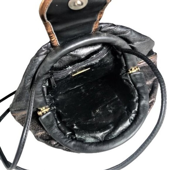 Vintage 80s Hala multicolour 'metalic 'crossbody or clutch purse bag - Picture 7 of 16